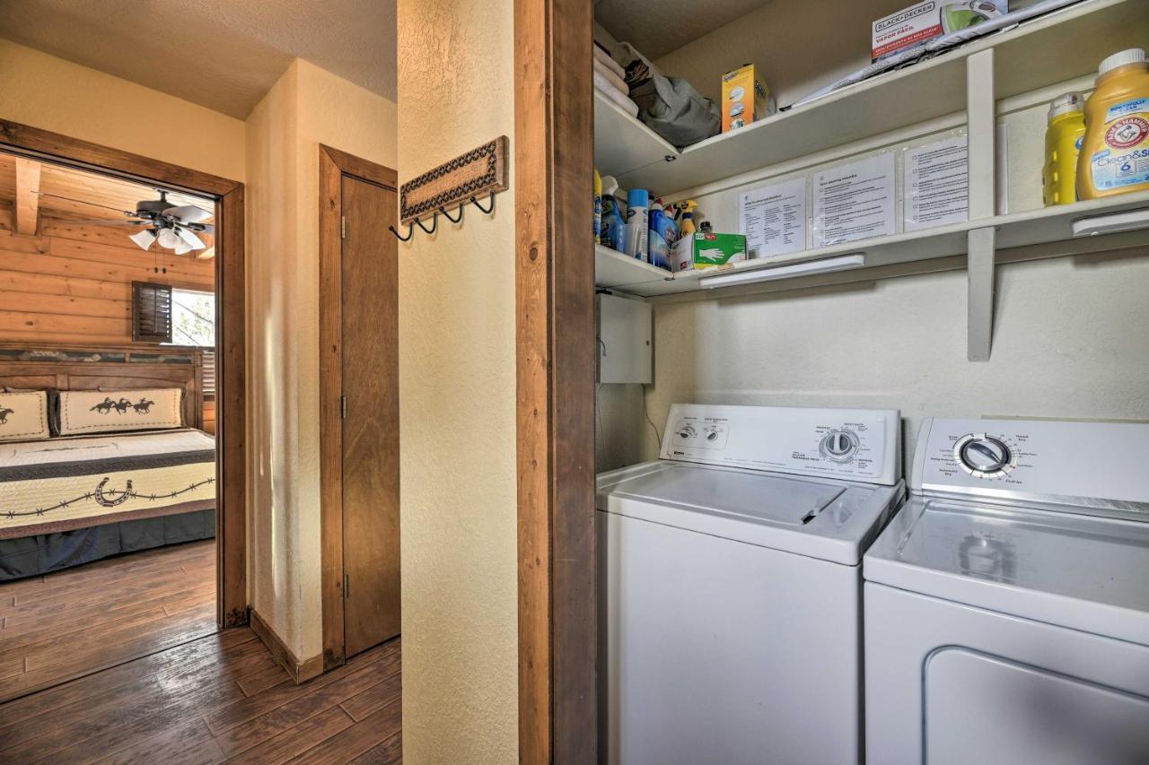 Rustic Village Lake Cabin Escape With Deck And Grill! Pagosa Springs Eksteriør billede