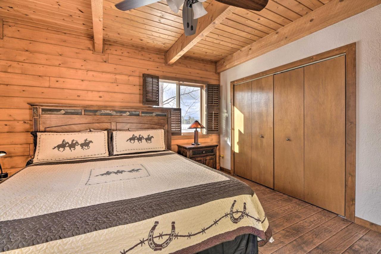 Rustic Village Lake Cabin Escape With Deck And Grill! Pagosa Springs Eksteriør billede